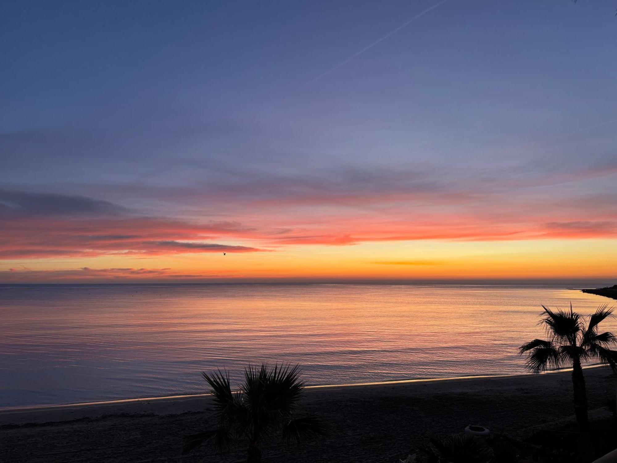 Excepcional Apartamento Amanecer Al Borde De Playa Y Mar, En Chalet Roquetes Alicante Eksteriør bilde