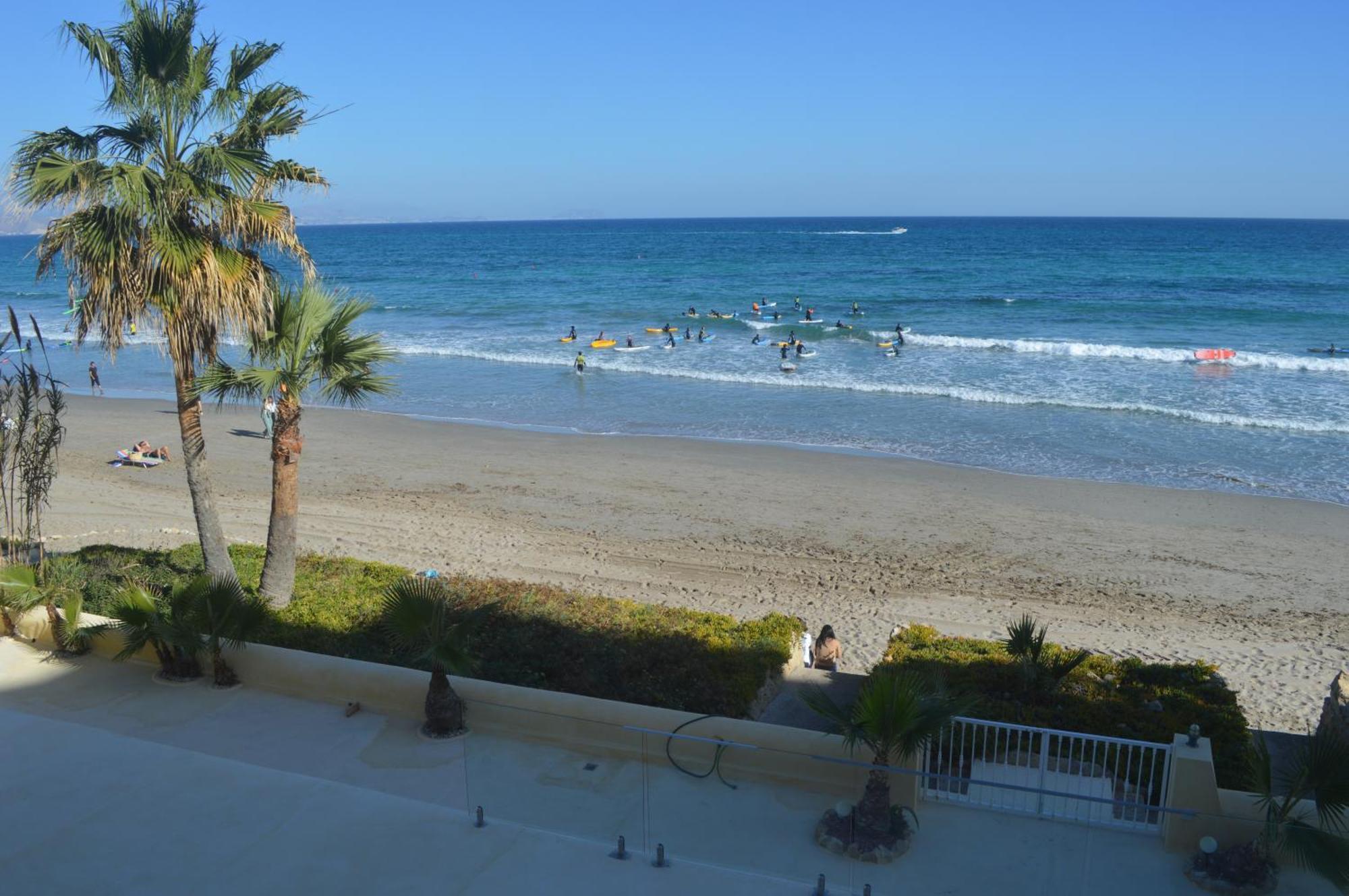 Excepcional Apartamento Amanecer Al Borde De Playa Y Mar, En Chalet Roquetes Alicante Eksteriør bilde